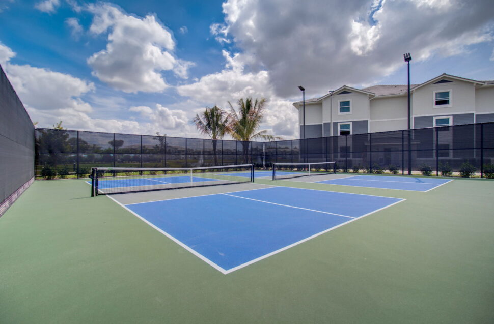 Apartments with Pickleball in Naples FL - Everly